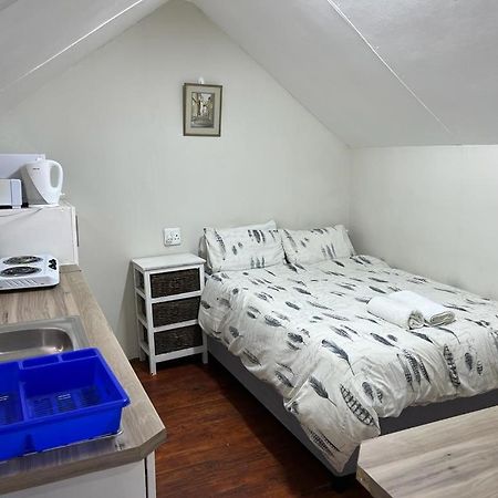 Albatross Beach Guest House Джеффріс-Бей Екстер'єр фото